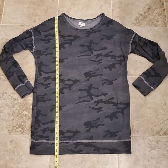 Sundry gray and black camouflage lightweight sweatshirt - Picture 7 of 10
